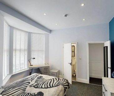 1 bedroom in a house share to rent - Photo 5