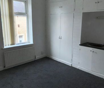 Pembroke Street, Burnley, BB10 1SN - Photo 2