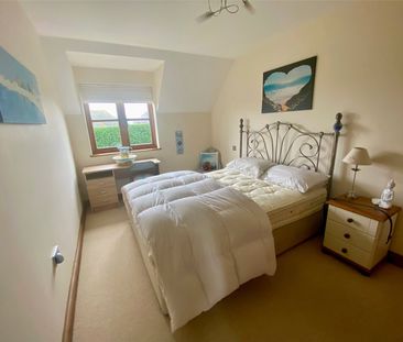 4 bedroom detached house to rent - Photo 3