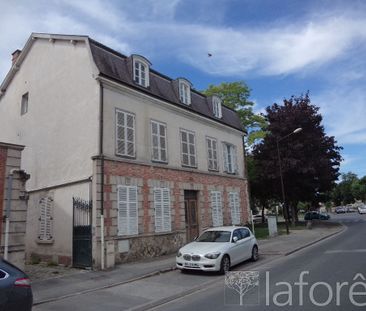 Location Appartement 3 pièces 55m² - Photo 2