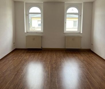 Heller gemütlicher Dachtraum mit schönem Balkon im Herzen von Döbeln! - Foto 1