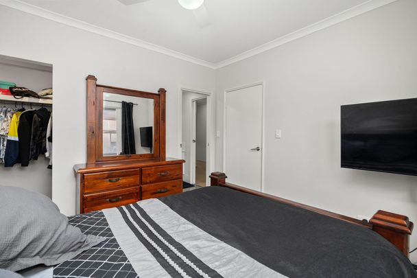 6/9 Lanyon Street, - Photo 1