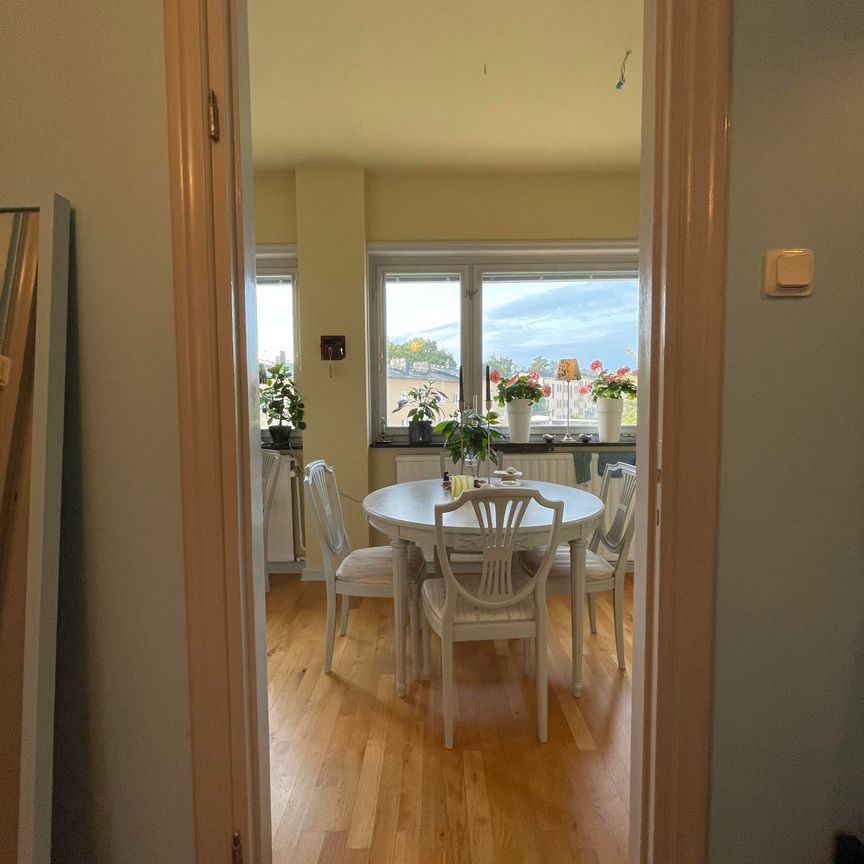 Olaus Magnus väg, Johanneshov - Photo 1