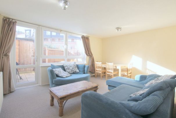 3 Bedroom Mid Terraced House, Bowstead Court, Parkham Street, London, SW11 - Photo 1