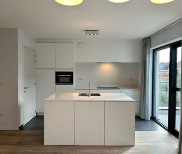 Te huur: prachtig appartement met lift op de eerste verdieping, gelegen in het hart van Peer - Foto 3