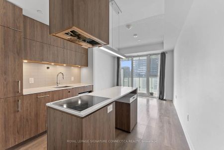 15 Lower Jarvis Street #1609 - Photo 3