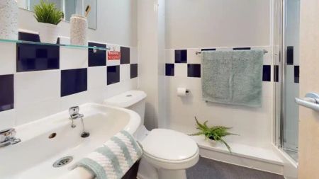 Silver En Suite Plus - Photo 3