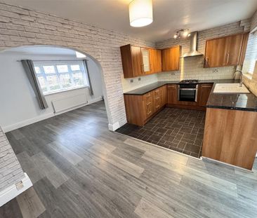 3 bedroom terraced house to rent - Photo 5