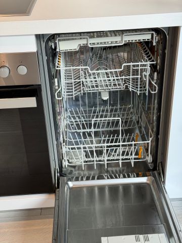 For Lease - 188 Cumberland Street Unit# 1405, Toronto, Ontario - Photo 2