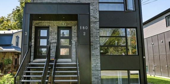 ***Appartement De 3 Chambres*** - Photo 2