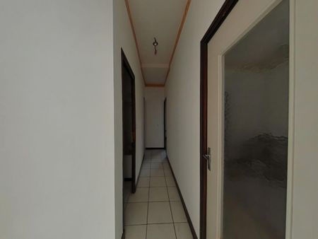 Location Appartement 3 pièces 74m² BOURG DE PEAGE 26300 - Photo 5