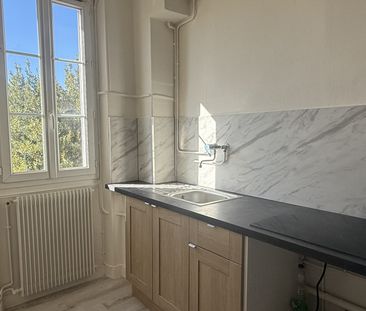 Location Appartement 2 pièces 58m² ORLEANS 45000 - Photo 1