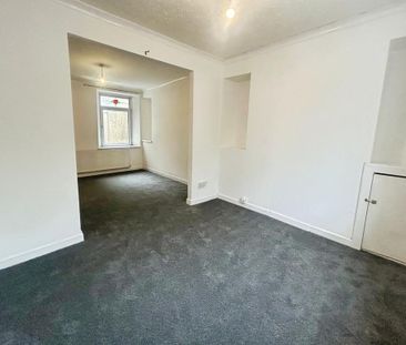 3 bedroom property to rent - Photo 2