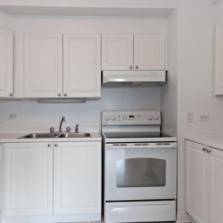 1 CH - 1 SDB - Montréal - $1,795 /mo - Photo 4