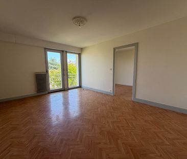 Location Appartement 2 pièces 47m² - Photo 2