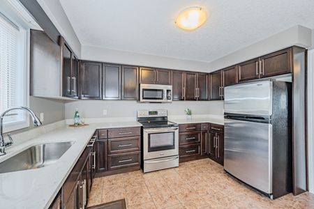 For Lease - 105 Bard Boulevard Unit# 19, Guelph, Ontario - Photo 2