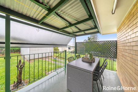 11 Du Kamp Street, Albany Creek, QLD 4035 - Photo 2