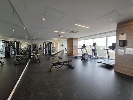 For Lease - 805 CARLING Avenue Unit# 905, Dows Lake - Civic Hospital and Area, Ontario - Photo 3