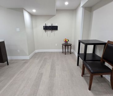 For Lease - 3811 Althorpe Circle Unit# Basement, Mississauga, Ontario - Photo 3