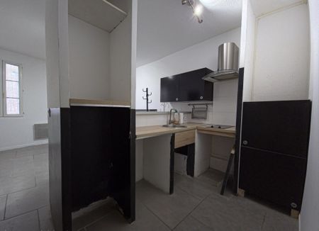 Location Appartement 1 pièce 29m² AUBAGNE 13400 - Photo 5