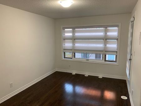 For Lease - 2460 Prince Michael Drive Unit# 56, Oakville, Ontario - Photo 4