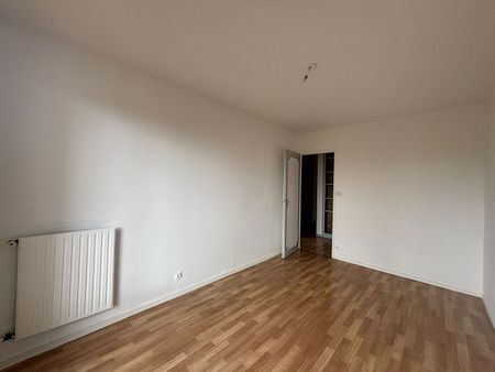 Location Appartement 4 pièces 85m² - Photo 4
