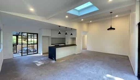 Beautiful Bush Setting - Photo 5