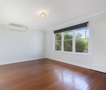 Functional Family Living! - Photo 2