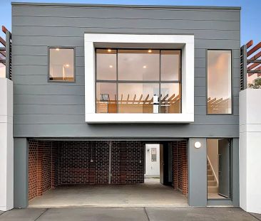 “Great Location! This one wont last long!” - Photo 3