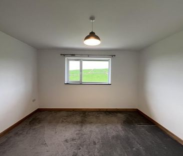 4 bedroom detached house to rent - Photo 3