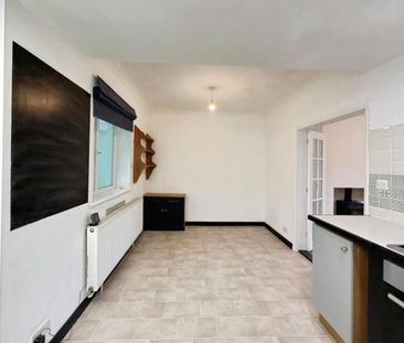 3 bedroom House To Let - Photo 5