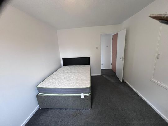 1 Bed Flat, Plantagenet Court, NG3 - Photo 1
