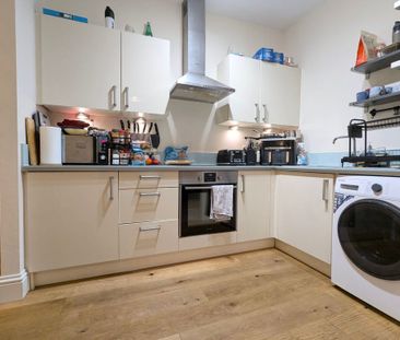 Brunswick Road, Gloucester - Photo 3