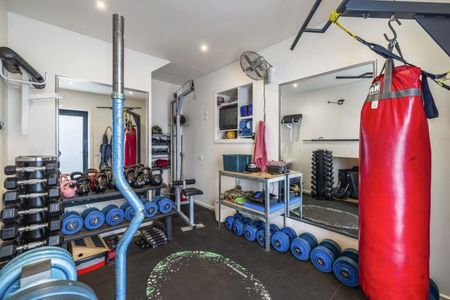 Privacy, Tranquillity, Pool, Fire Pit & Basketball Court - Photo 3