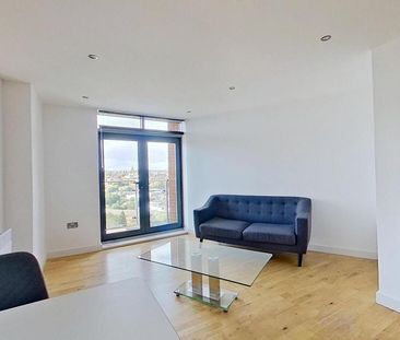 2 bedroom flat to rent - Photo 4