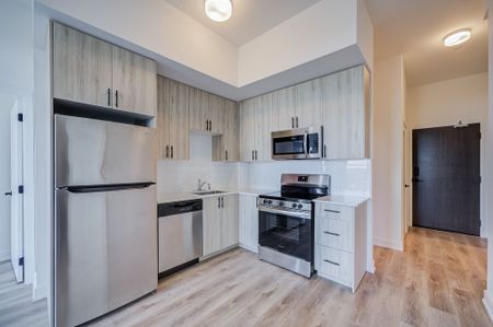 For Lease - 2475 Old Bronte Road Unit# 804, Oakville, Ontario - Photo 3