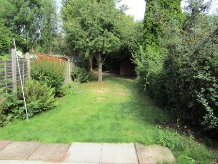 3 bedroom semi-detached house to rent - Photo 5