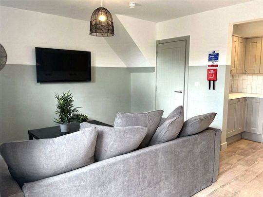 Ninth Avenue, Filton - Photo 1