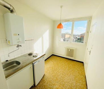 Location Appartement 2 pièces 46m² MACON 71000 - Photo 3