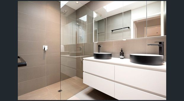 5/26 Florence Road, Surrey Hills VIC 3127 - Villa For Rent | Domain - Photo 1