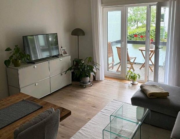 Helle Wohnung mit Balkon in der Neustadt - Photo 1