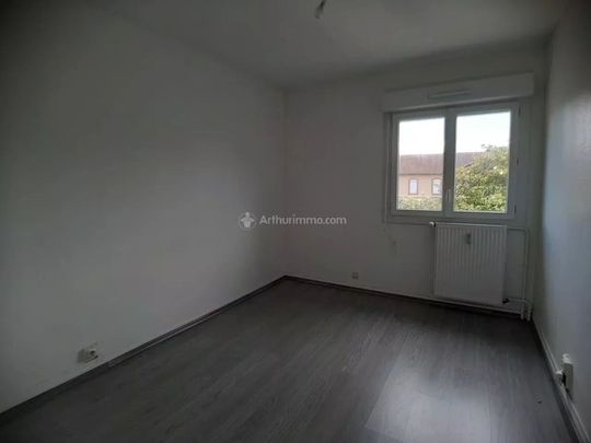 Location Appartement 4 pièces 93 m2 à Carmaux - Photo 1