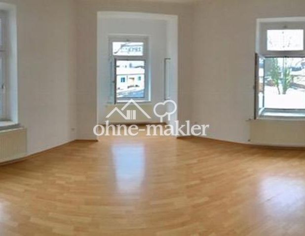 2 Raum WE, super Lage 1 OG, Tageslichtbad, großer Balkon, Küche Balkonzugang - Foto 1