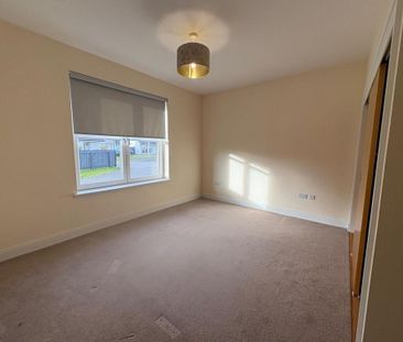 5 bedroom detached house to rent - Photo 4