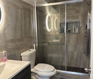 For Lease - 4 Magnum Way Unit# Room, Toronto, Ontario - Photo 4