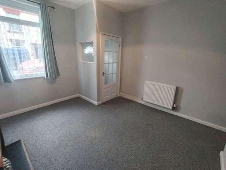 Dominion Street, Walney Island, LA14 - Photo 4