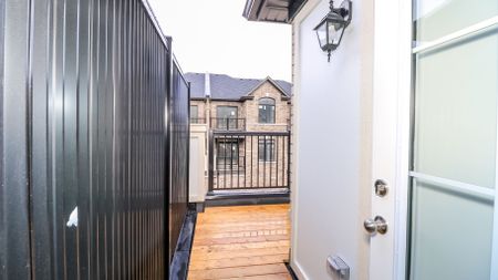 For Lease - 2023 Matteer Court Unit# Unit 21, Innisfil, Ontario - Photo 2