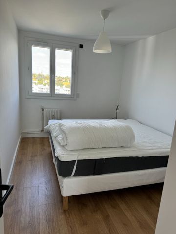 Location Appartement 3 pièces 57m² CALUIRE ET CUIRE 69300 - Photo 4