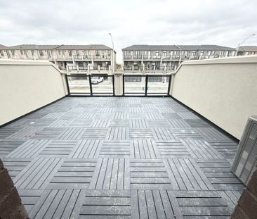 For Lease - 22 Robert Eaton Avenue, Markham, Ontario - Photo 2