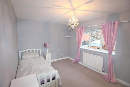 2 bedroom terraced house to rent - Photo 4